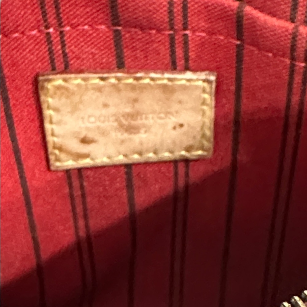 Louis Vuitton Monogram Pouch / Wristlet - Picture 5 of 7